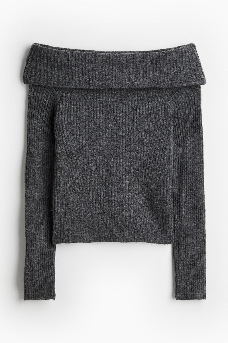 FLMNGO x Off-the shoulder sweater