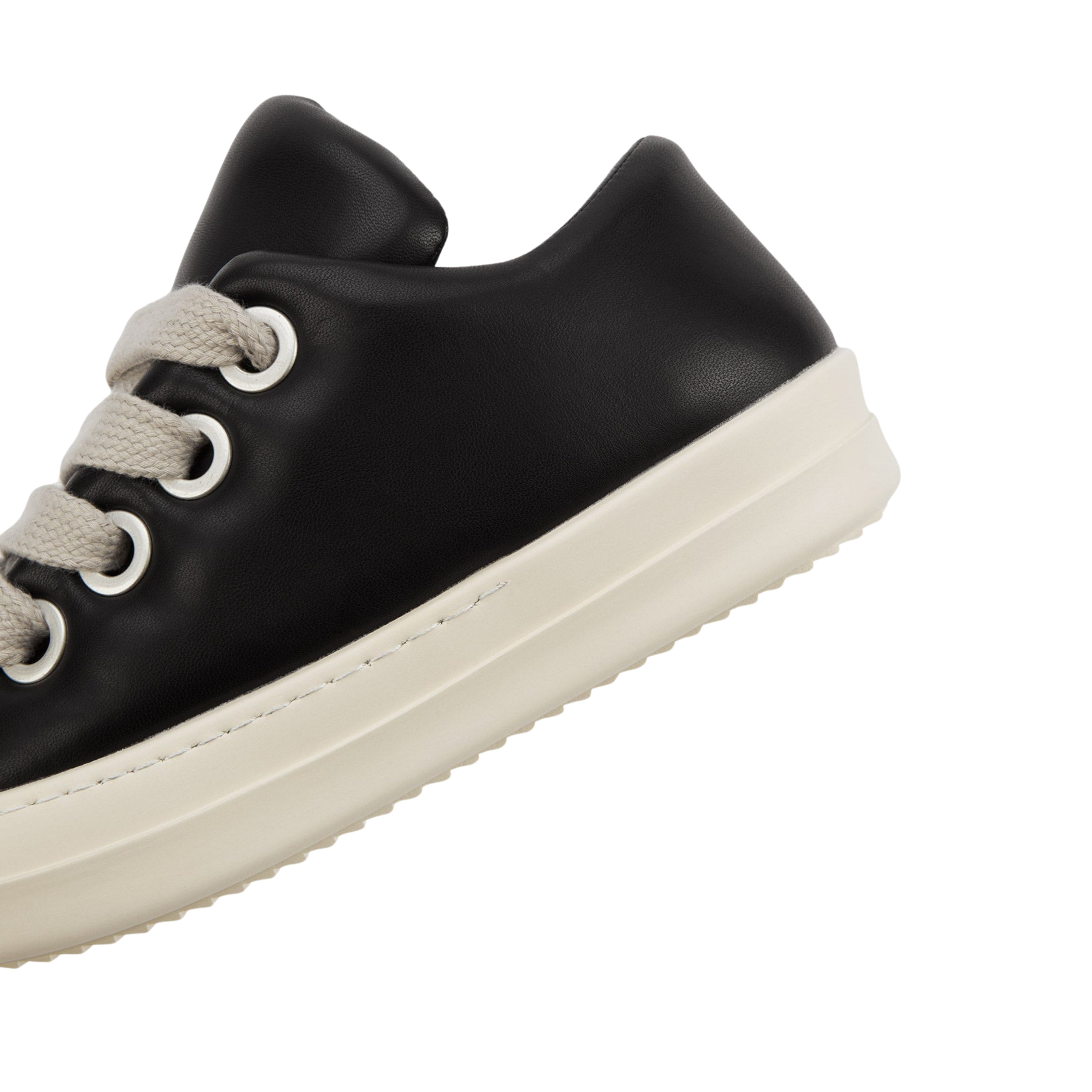 CURVEA — SNEAKER