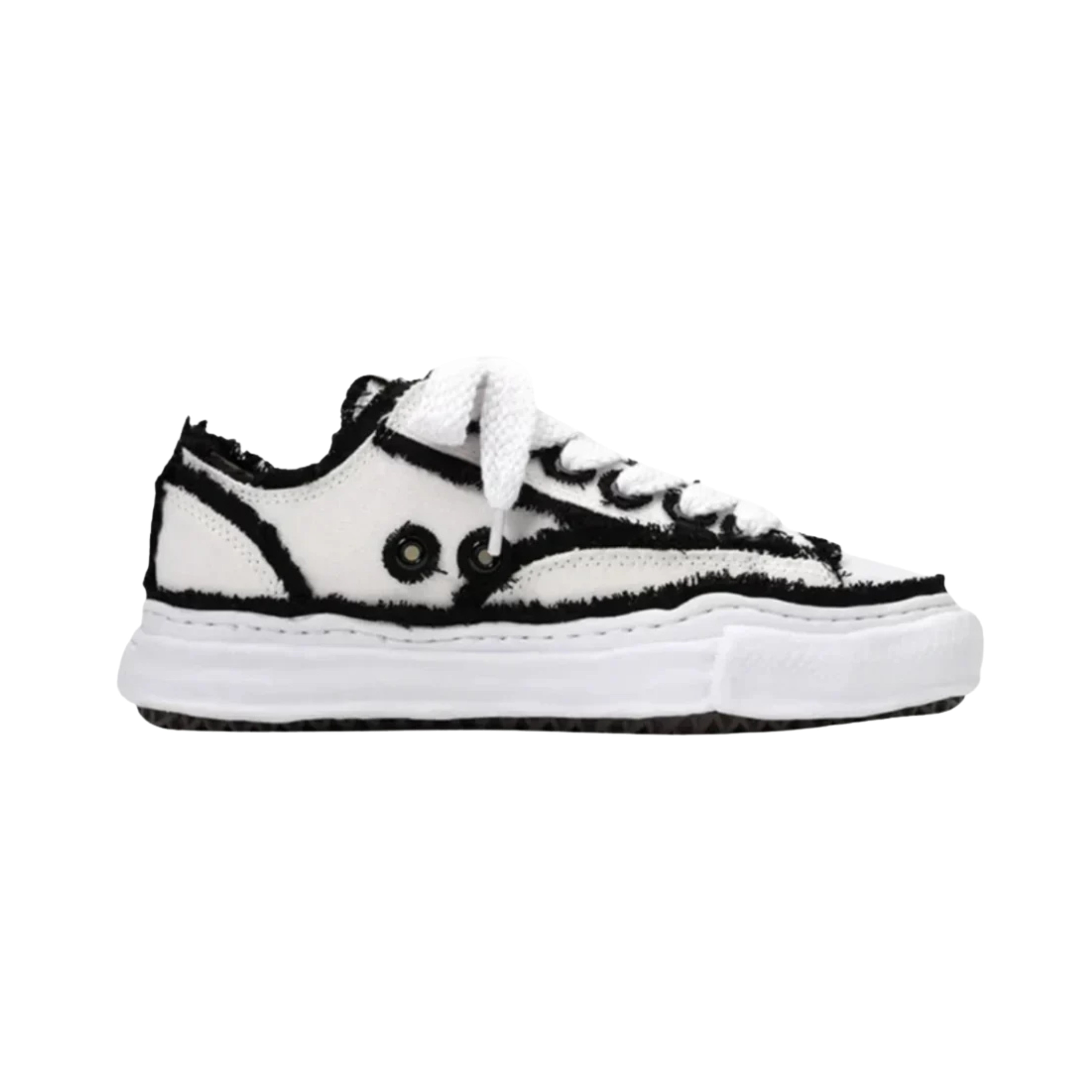 SUTORA — SNEAKER