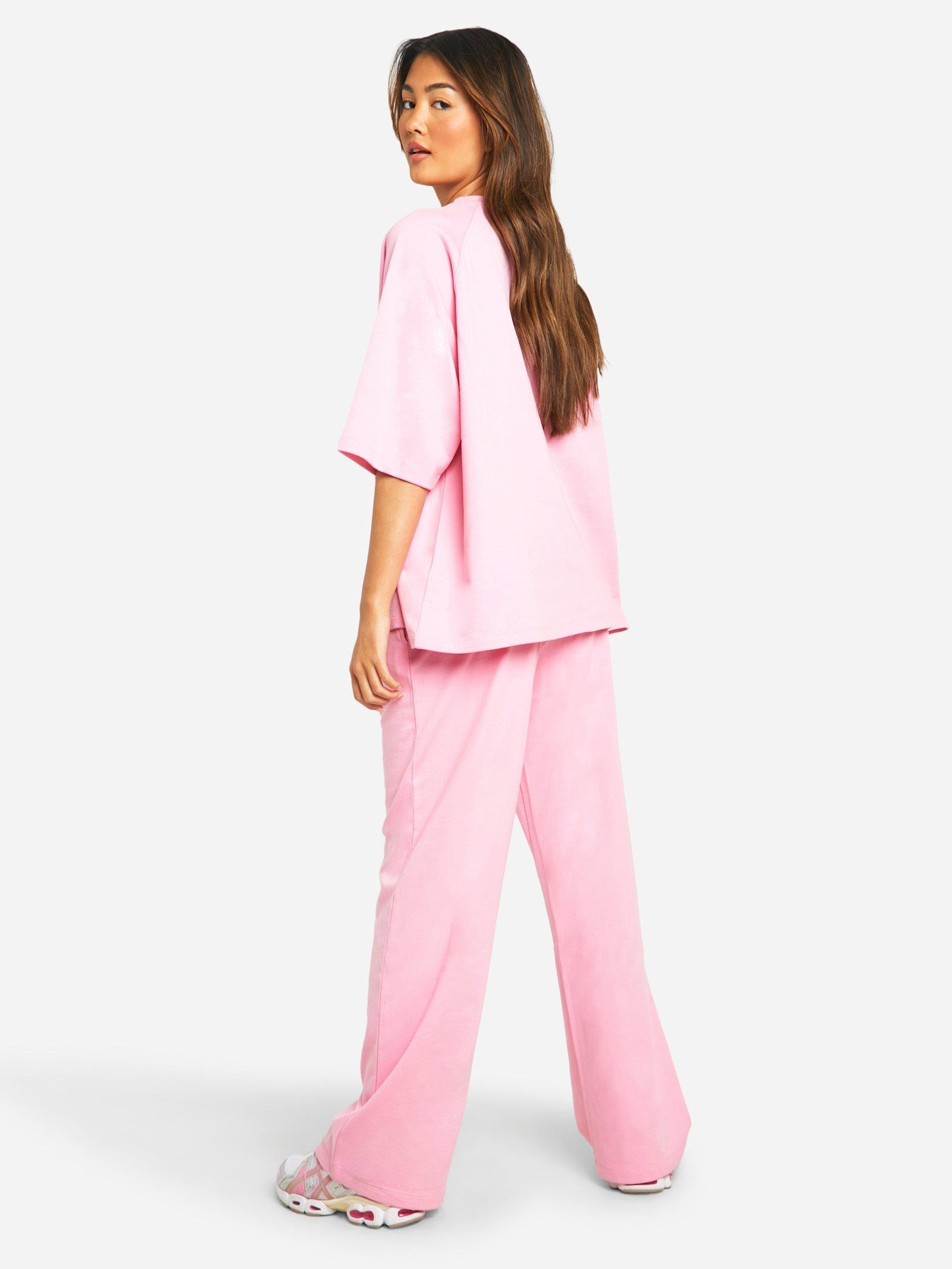 FLMNGO x Oversized Travel set