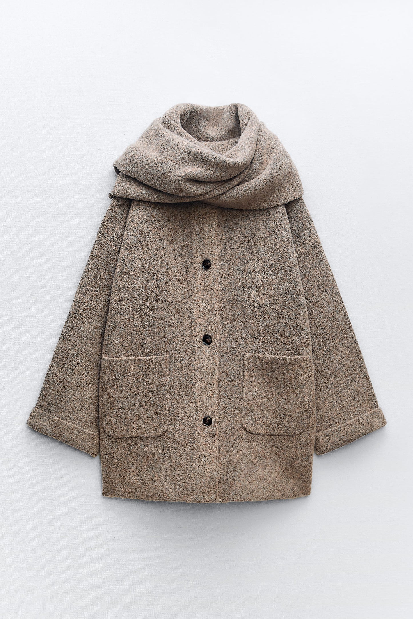 FLMNGO x SHORT KNIT COAT WITH SCARF