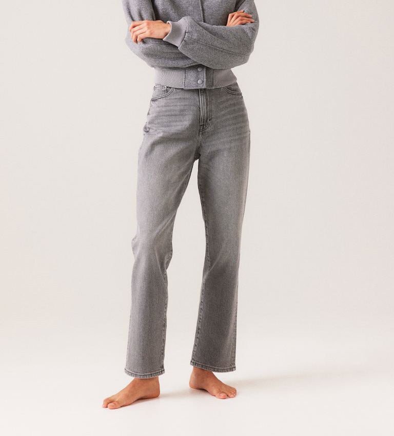 FLMNGO x Grey Jeans